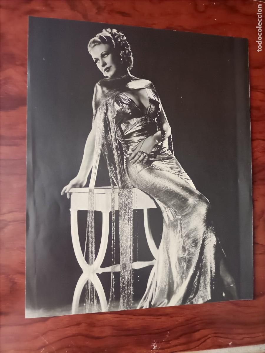 Kino: FOTO DE GINGER ROGERS. 27 X 22 CM. PERFECTO ESTADO. ES HOJA DE ANTIGUA REVISTA.