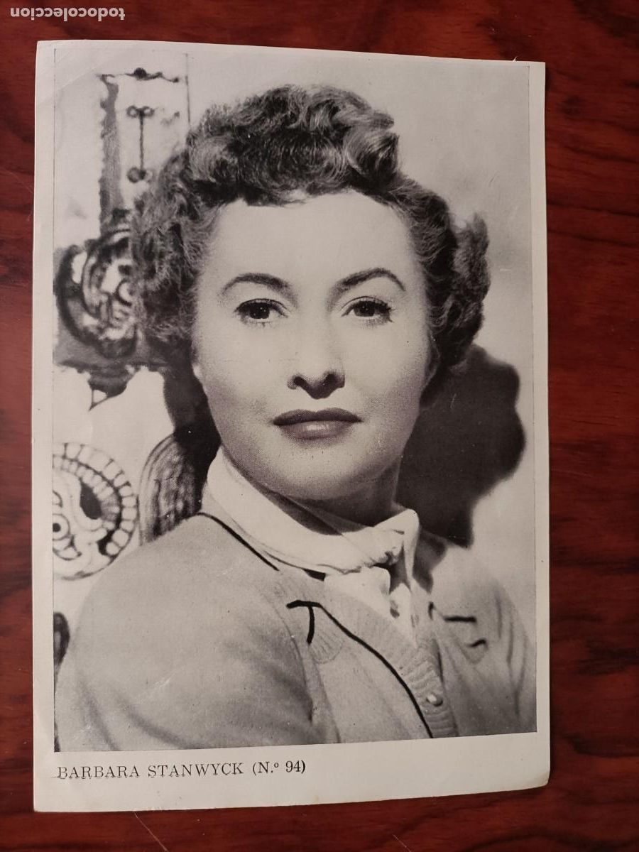 Kino: FOTO Y FICHA DE B&Aacute;RBARA STANWYCK. COLECCI&Oacute;N ARTISTAS DE LA PANTALLA, N&ordm; 94 17X12 C.M.