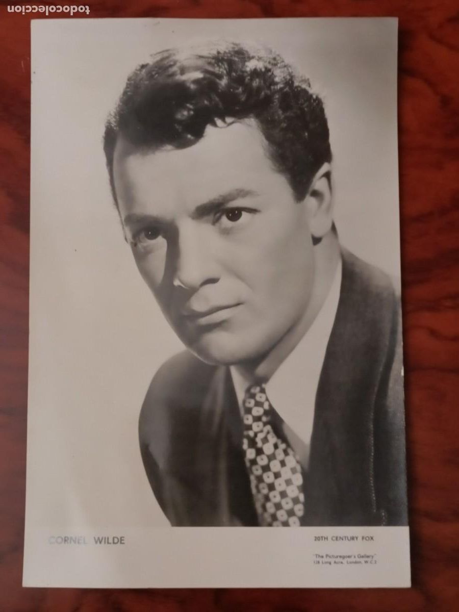 Kino: FOTO ORIGINAL DEL ACTOR. CORNEL WILDE. EN EL DORSO. GREELING AND BEST WISHES FROM. VER EL DORSO