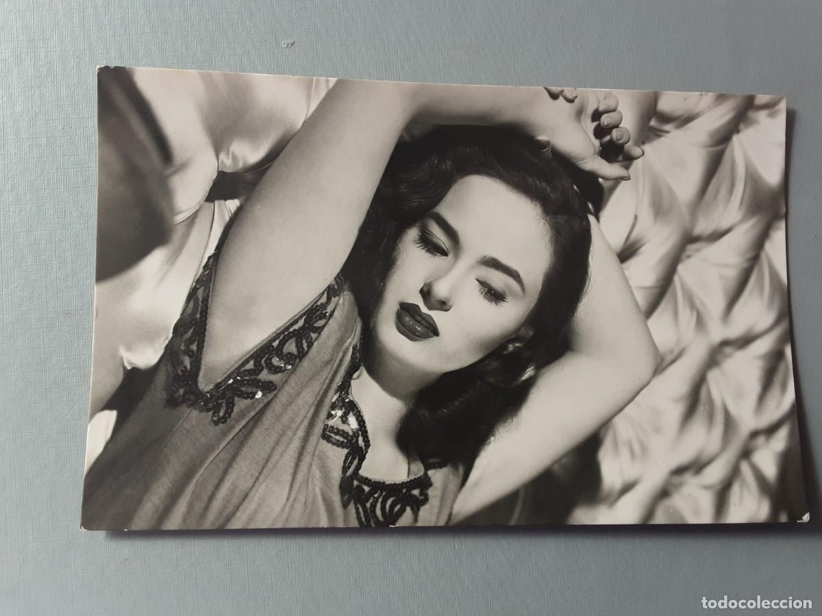 Cine: ANN BLYTH POSTAL EN BLANCO Y NEGRO.