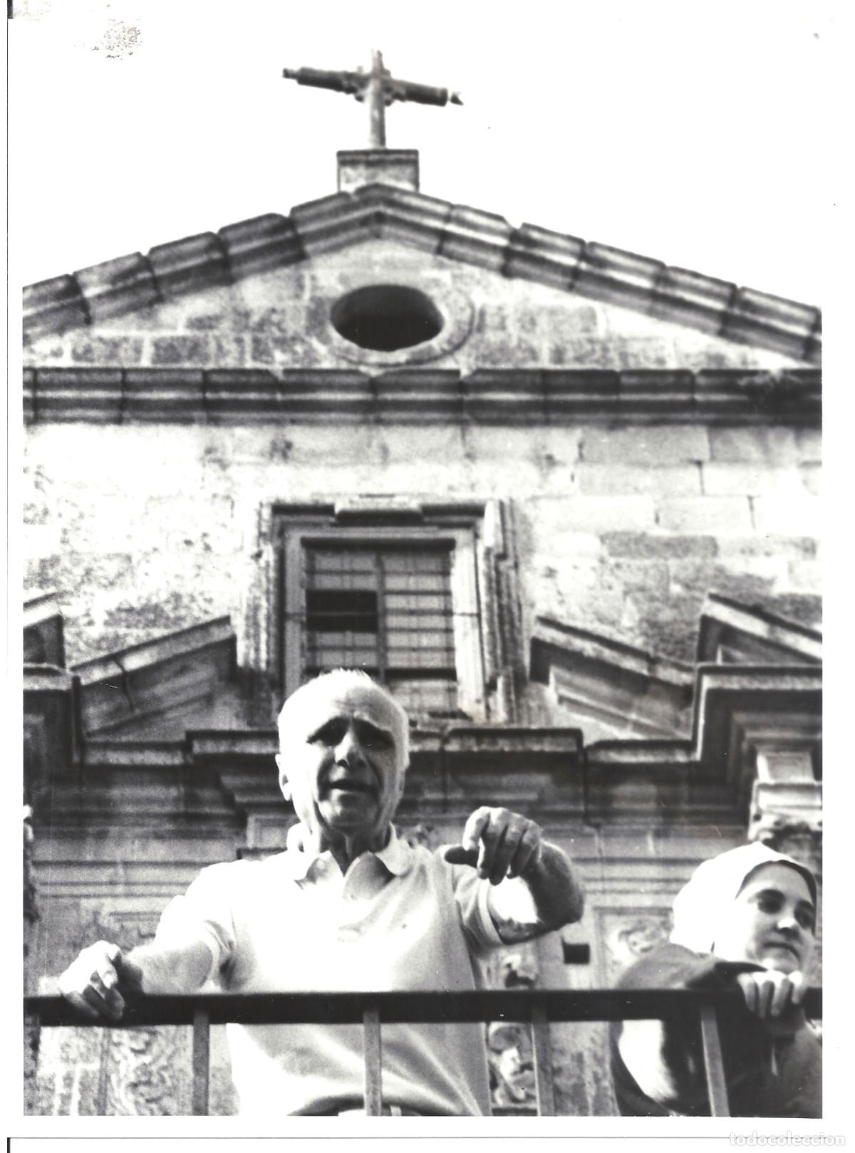 Kino: F36104 MARIO MONICELLI DIRECTOR LOS ALEGRES PICAROS FOTO B/N ORIGINAL ESPA&Ntilde;OLA