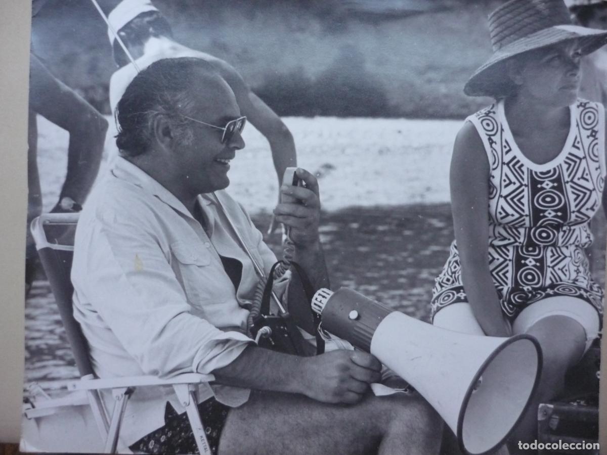 Cinema: antonio isasi-isasmendi - foto original b/n - director de cine filmmaker - 24x30