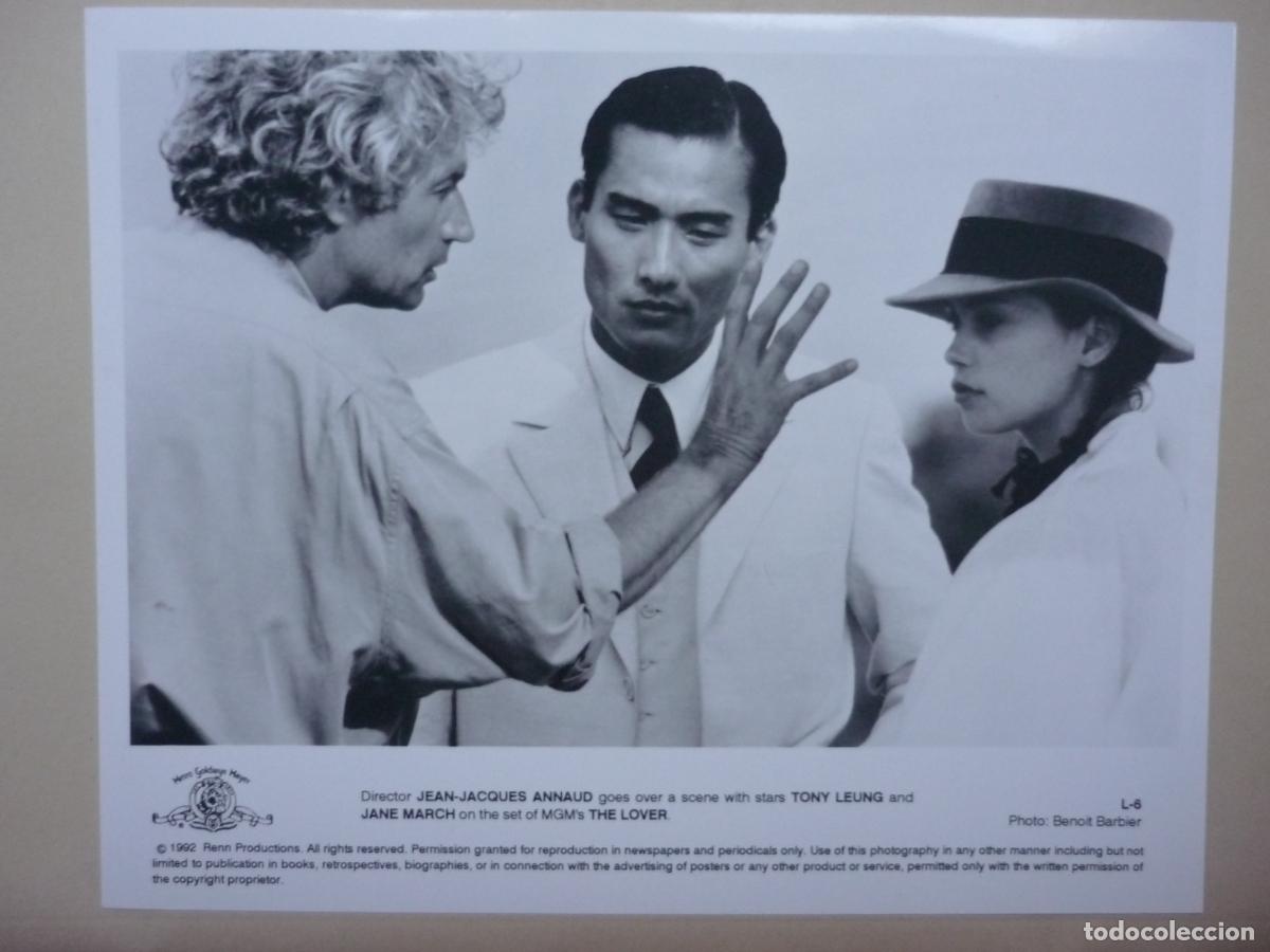 Cinema: jean-jacques annaud - foto original b/n - director de cine filmmaker - el amante - jane march