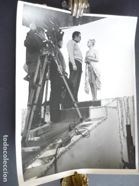 Cine: DIANIK ZURAKOWKA ACTRIZ ANTIGUA FOTOGRAFIA ORIGINAL 18 X 24 CM