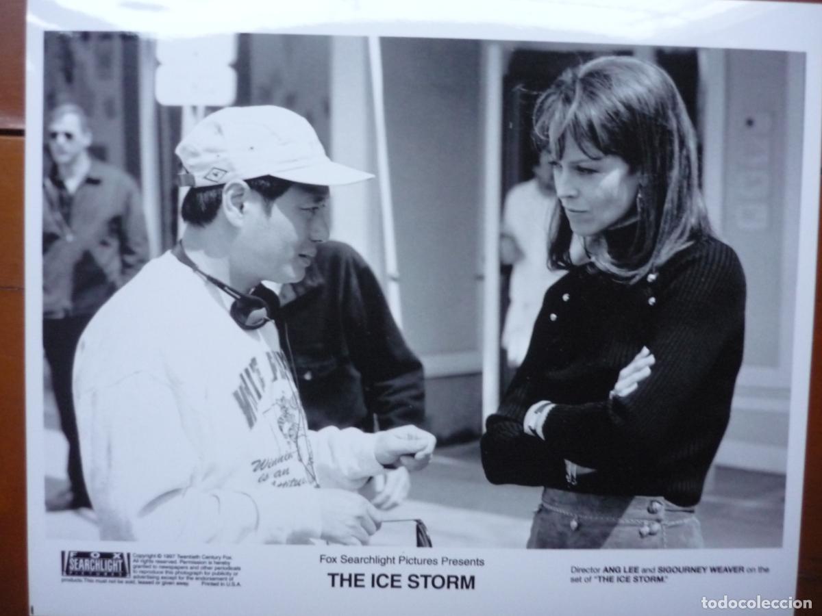 Kino: ang lee - foto original b/n - cinema filmmaker - sigourney weaver - the ice storm