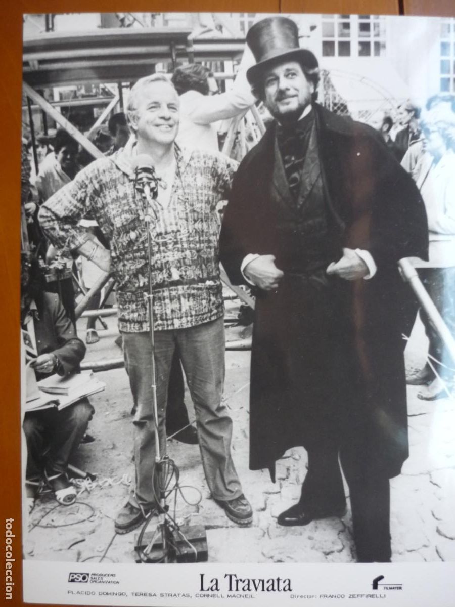 Kino: franco zeffirelli - foto original b/n - cinema filmmaker - la traviata placido domingo