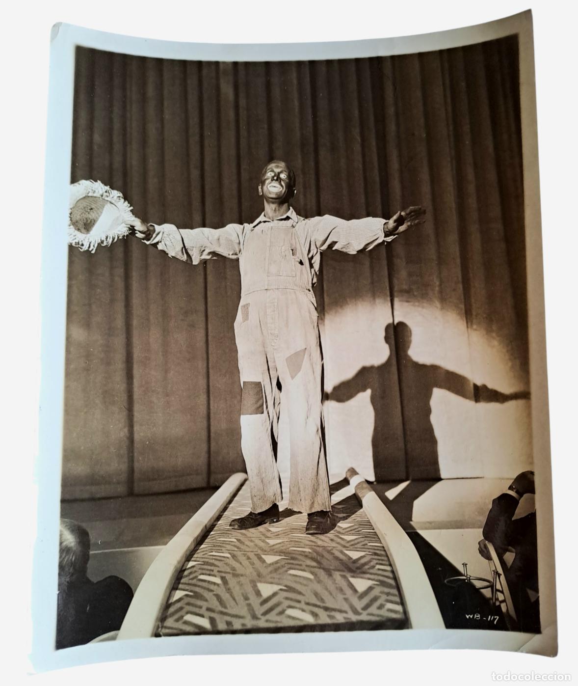 Kino: FOTOGRAF&Iacute;A WONDER BAR CON AL JONSON CANTANDO 1930.