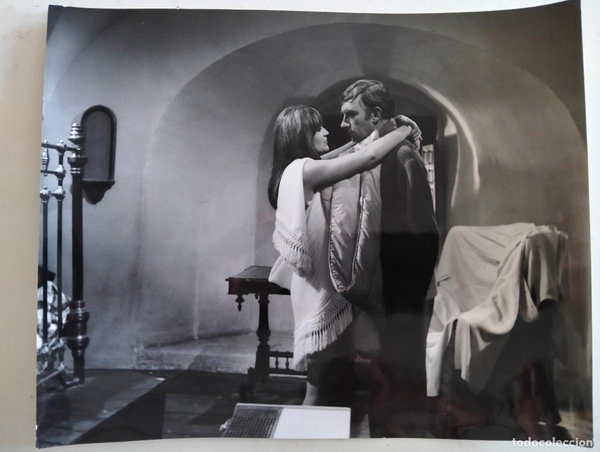 Kino: FOTOGRAFIA ESCENA DE LA PELICULA LA VIL SEDUCCION CON ANALIA GADE Y FERNANDO FERNAN GOMEZ