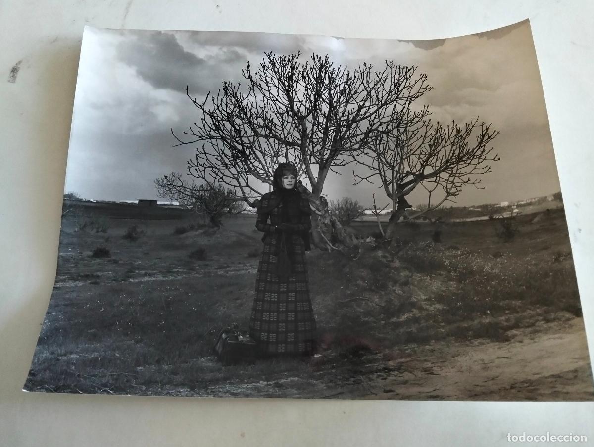 Kino: FOTOGRAFIA PELICULA NADA MENOS QUE TODO UN HOMBRE CON ANALIA GADE