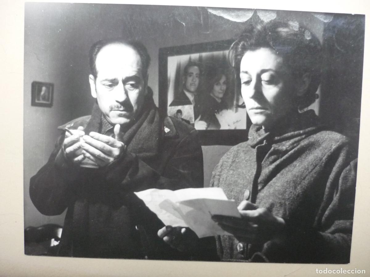 Cine: julia gutierrez caba - foto original b/n - un millon en la basura j.l. lopez vazquez cine espa&ntilde;ol