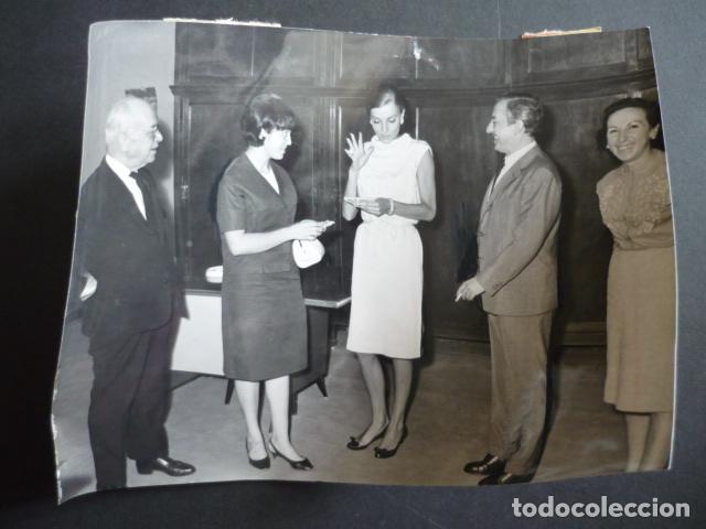 Kino: ELENA DUQUE ACTRIZ ANTIGUA FOTOGRAFIA 15 X 21 CM