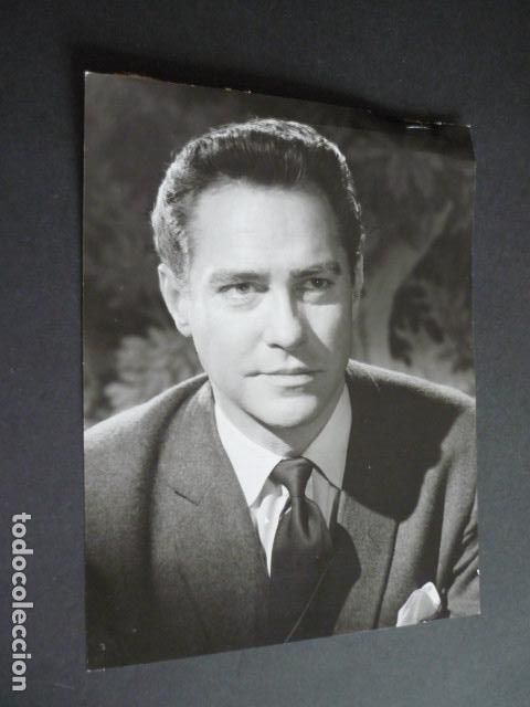 Cinema: RICHARD TODD ACTOR ANTIGUA FOTOGRAFIA 18 X 24 CM