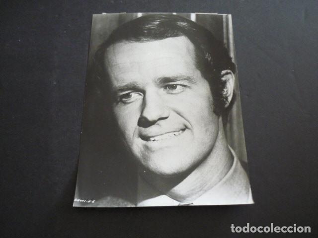 Cinema: MIKE FARELL ACTOR ANTIGUA FOTOGRAFIA 18 X 12 CM