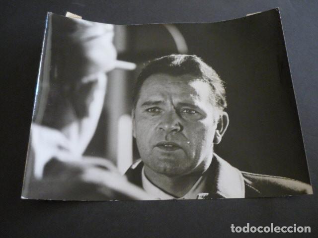Cinema: RICHARD BURTON ACTOR ANTIGUA FOTOGRAFIA 18 X 24 CM