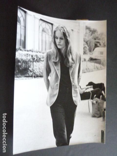 Cin&eacute;ma: DOMENIQUE SANDA ACTRIZ ANTIGUA FOTOGRAFIA 18 X 24 CM