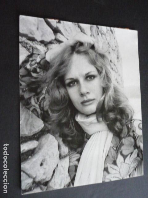 Cine: DOMENIQUE SANDA ACTRIZ ANTIGUA FOTOGRAFIA 20 X 25 CM