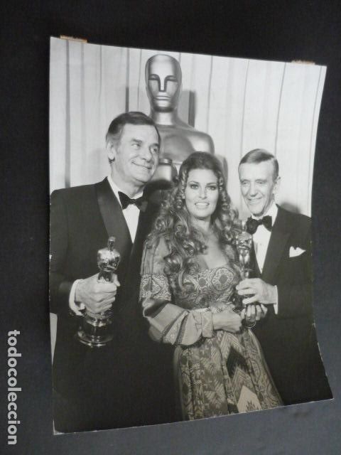 Kino: GIG YOUNG ACTOR ANTIGUA FOTOGRAFIA 18 X 24 CM