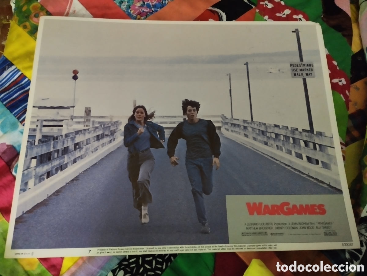 Cine: LOBBY CARD AMERICANO - JUEGOS DE GUERRA