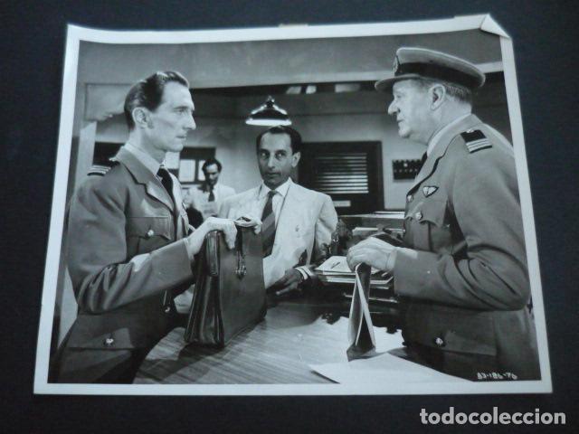 Cin&eacute;ma: PETER CUSHING ACTOR ANTIGUA FOTOGRAFIA 18 X 24 CM