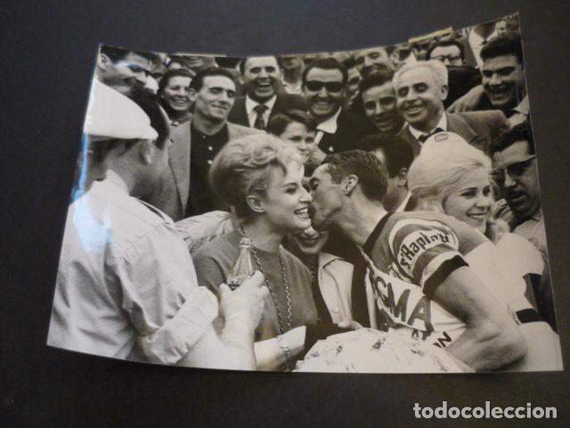 Kino: MARA LASSO ACTRIZ ANTIGUA FOTOGRAFIA 15 X 21 CM