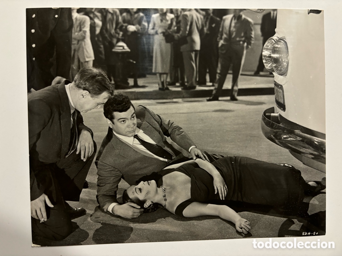 Cine: Foto original de Sara Montiel y Mario lanza dos pasiones y un amor