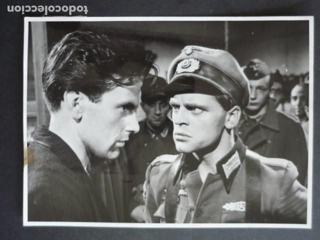 Cinema: ESCENA PELICULA NI&Ntilde;OS, MADRES Y UN GENERAL ANTIGUA FOTOGRAFIA 18 X 13 CM