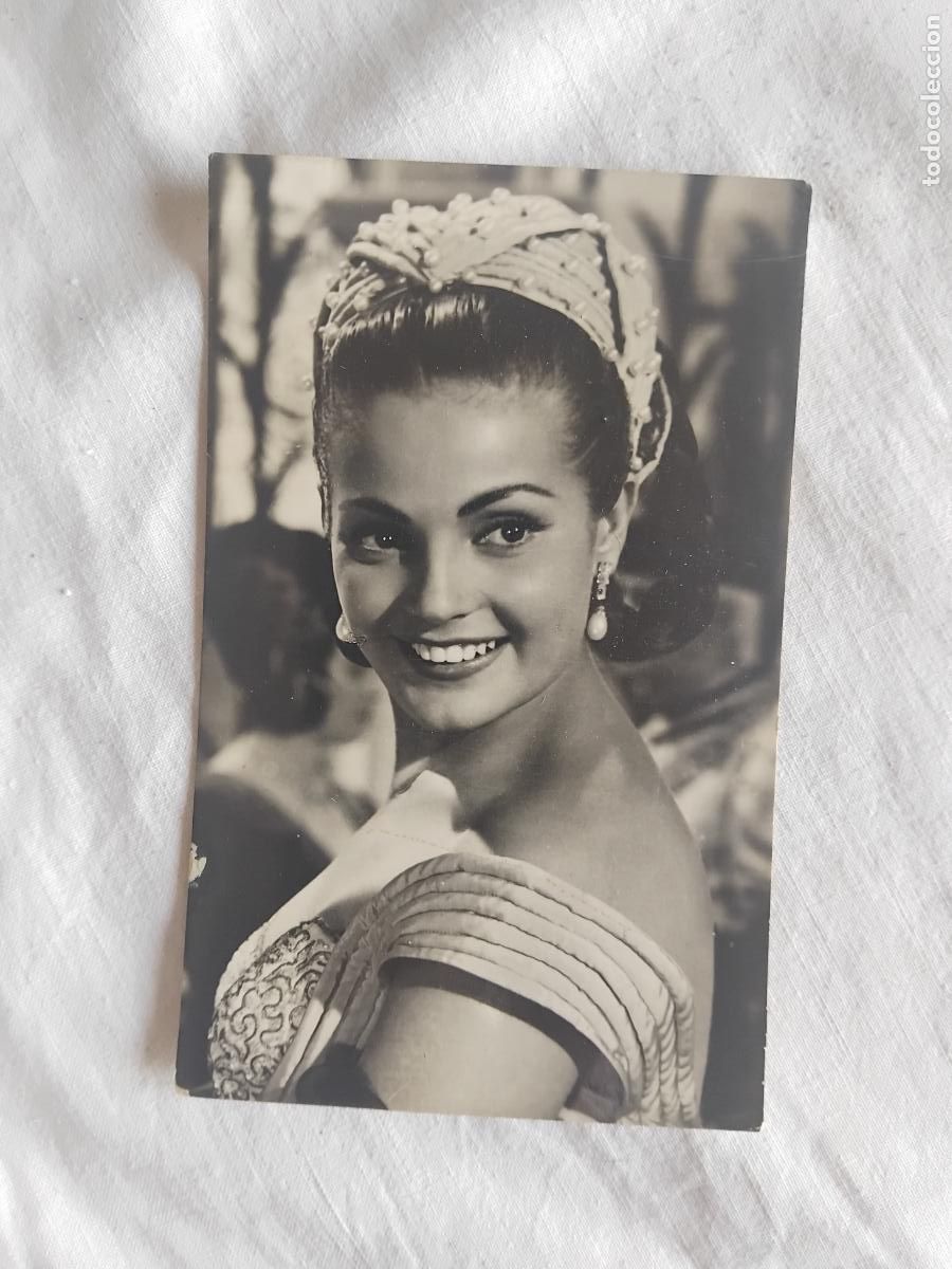 Cine: FOTO - POSTAL DE CARMEN SEVILLA PROTAGONISTA DE LA FIERECILLA DOMADA. ARCHIVO BERMEJO 5690.