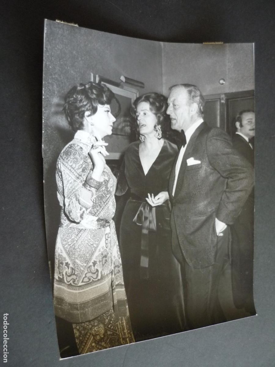 Cine: CONCHITA MONTES ACTRIZ CON EL CONDE DE ROMANONES ANTIGUA FOTOGRAFIA 24 X 18 CM