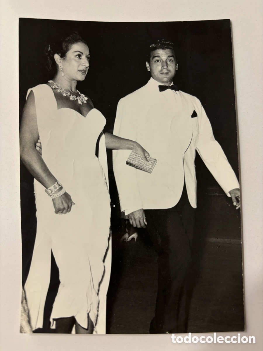 Cine: Foto original de Lola Flores y Antonio Gonz&aacute;lez el pescailla festival de Cannes 1957 M