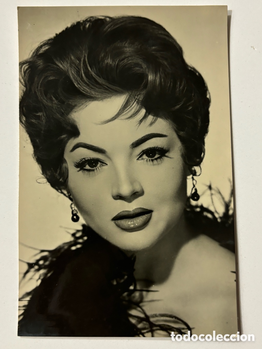 Cine: Antigua tarjeta postal de Sara Montiel M