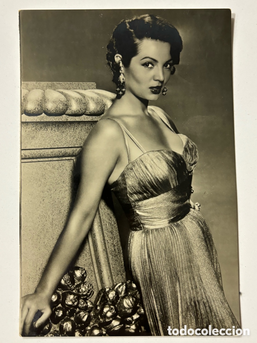 Cine: Antigua tarjeta postal de Sara Montiel M