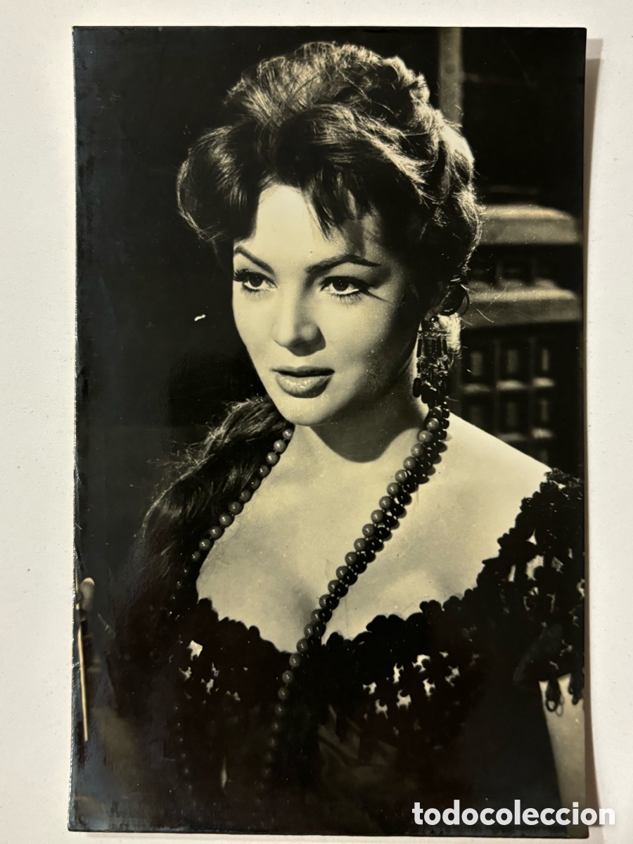 Cine: Antigua tarjeta postal de Sara Montiel M