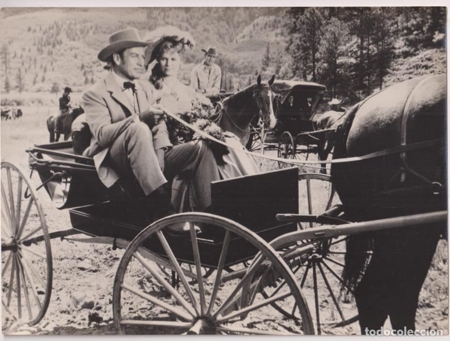 Cine: Duelo en el Barro. Fotocromo. Fotograf&iacute;a (18x24) de Don Murray y lee Remnick 1959