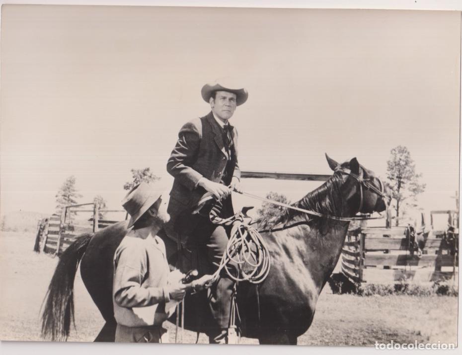Cinema: Duelo en el Barro. Fotocromo. Fotograf&iacute;a (18x24) de Don Murray. 1959