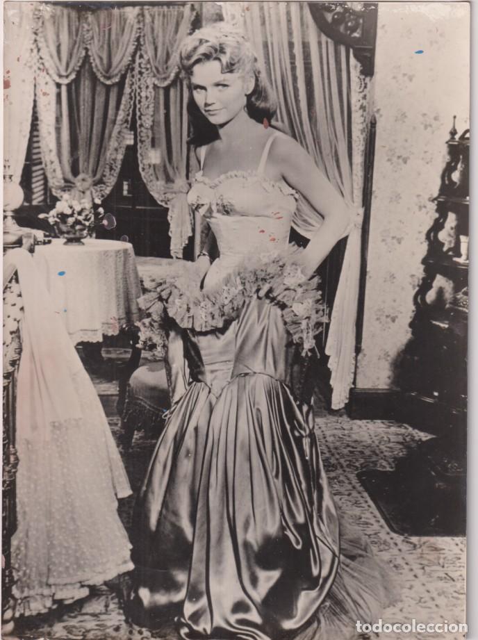 Cinema: Duelo en el Barro. Fotocromo. Fotograf&iacute;a (18x24) de lee Remick 1959