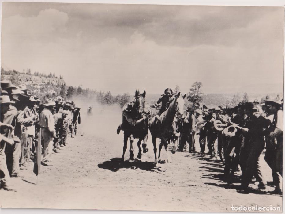 Cine: Duelo en el Barro. Fotocromo. Fotograf&iacute;a (18x24) de Don Murray. 1959