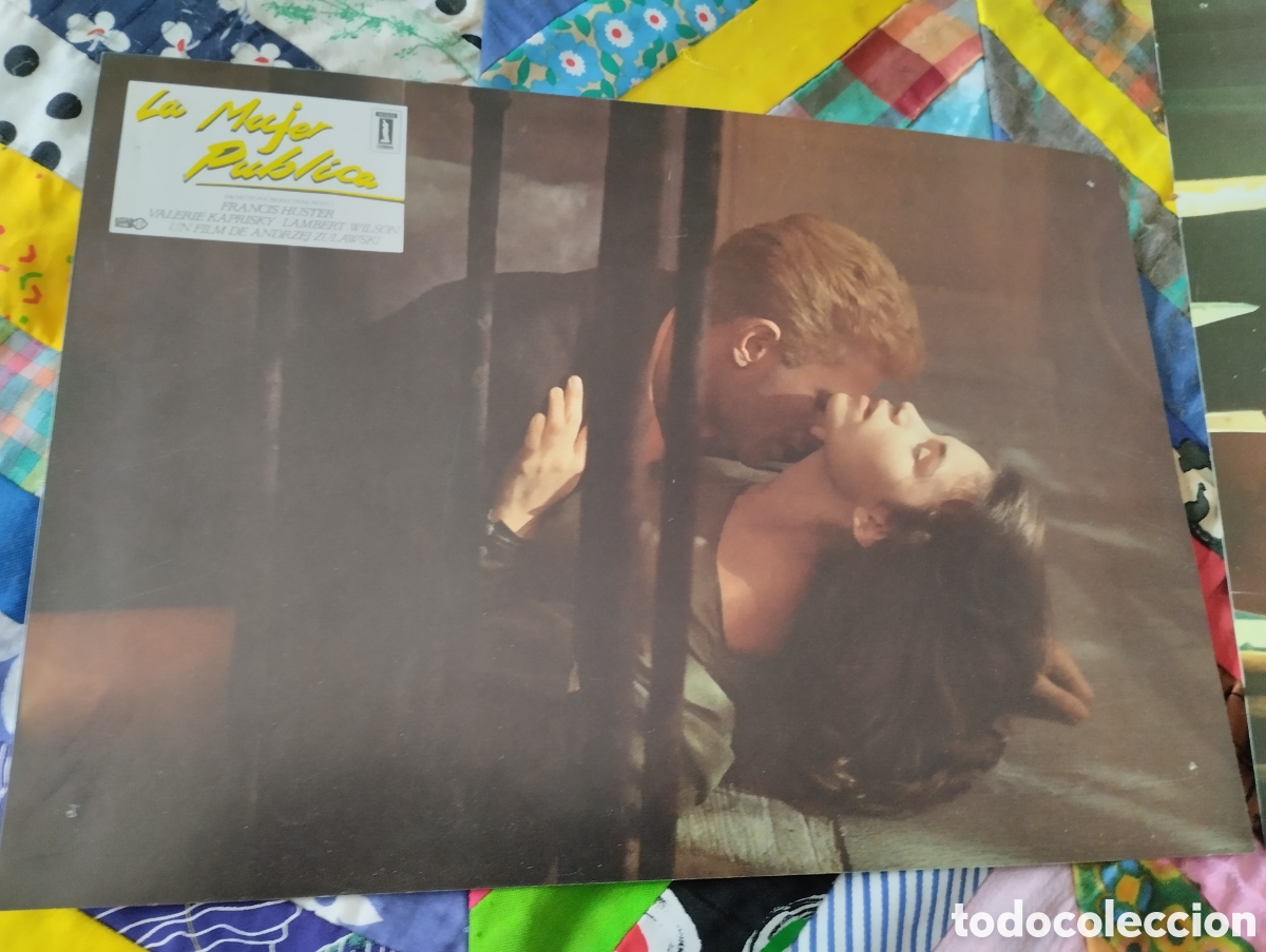 Cine: 2 FOTOCROMOS - LA MUJER P&Uacute;BLICA