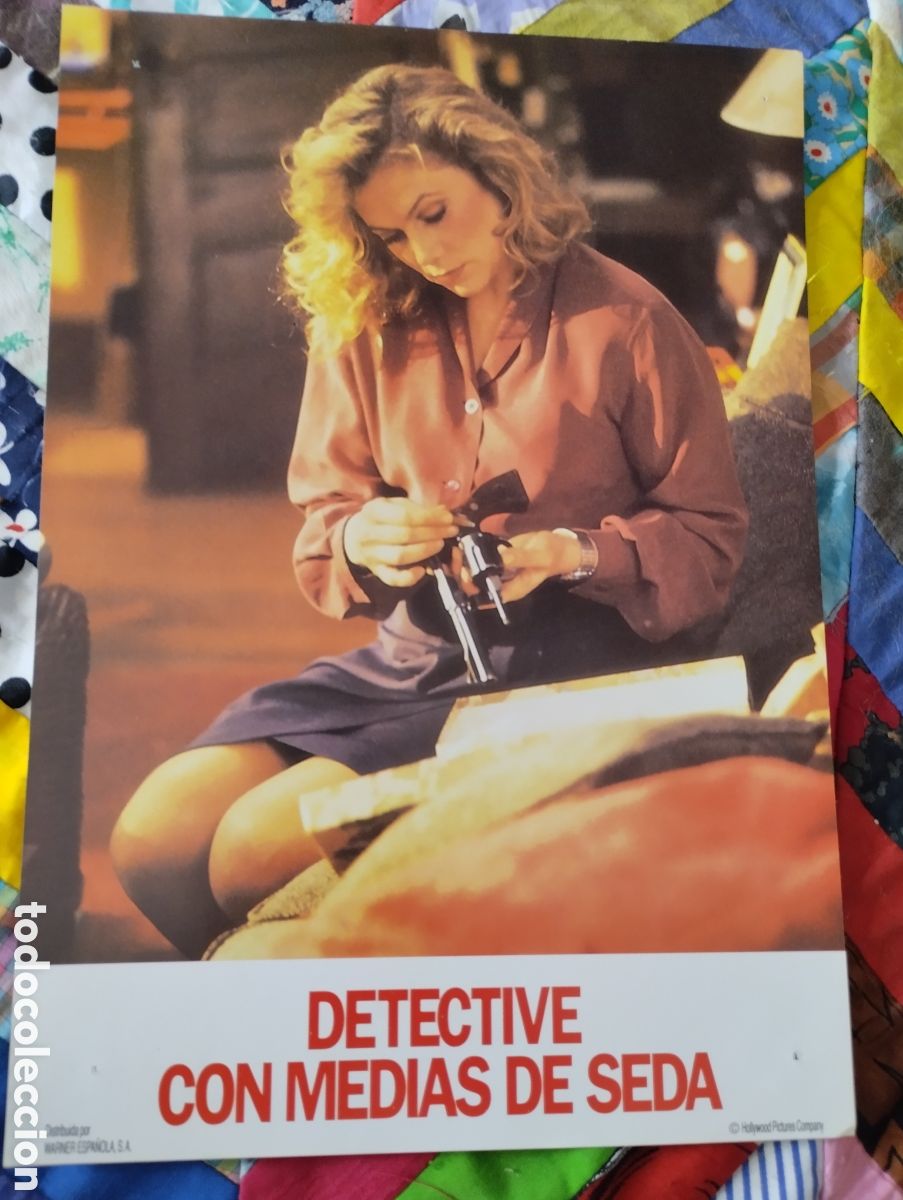 Cine: 3 FOTOCROMOS - DETECTIVE CON MEDIAS DE SEDA