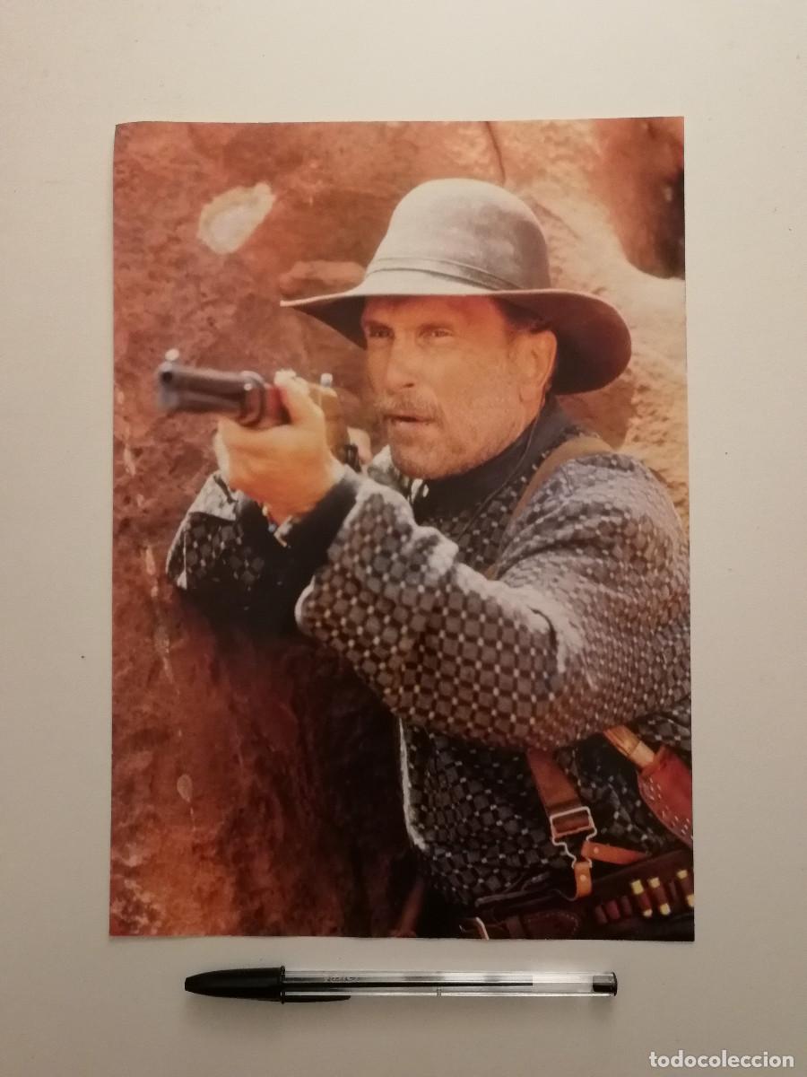 Cine: LAMINA ACARTONADA -A4- Robert Duvall