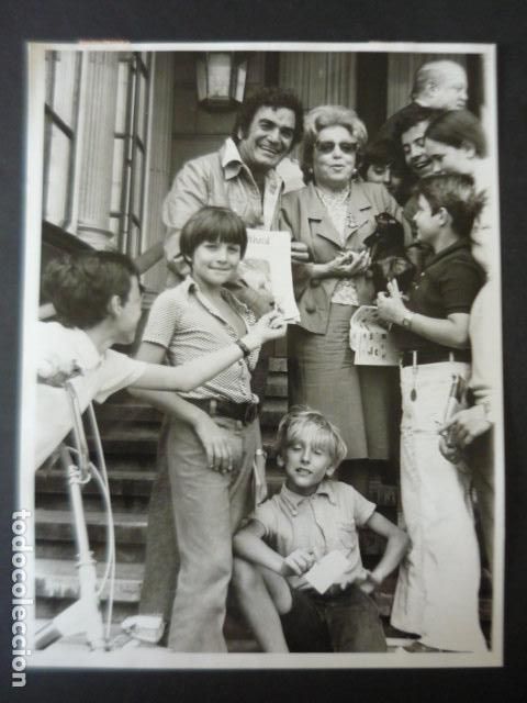 Cine: ISABEL GARCES ACTRIZ PREMIOS EN SAN SEBASTIAN ANTIGUA FOTOGRAFIA 18 X 24 CM