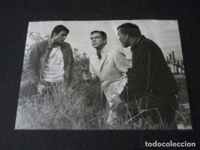 Cinema: DANA ANDREWS ACTOR ANTIGUA FOTOGRAFIA 12 X 18 CM