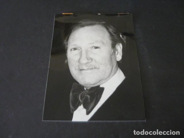 Cinema: LESLIE PHILLIPS ACTOR ANTIGUA FOTOGRAFIA 12 X 18 CM
