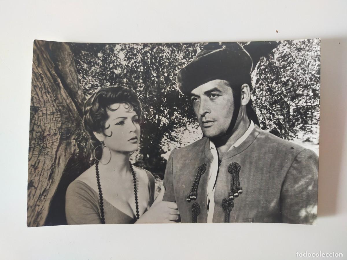 Cine: Foto / Postal: 3140 SARA MONTIEL y JORGE MISTRAL en Carmen la de Ronda.