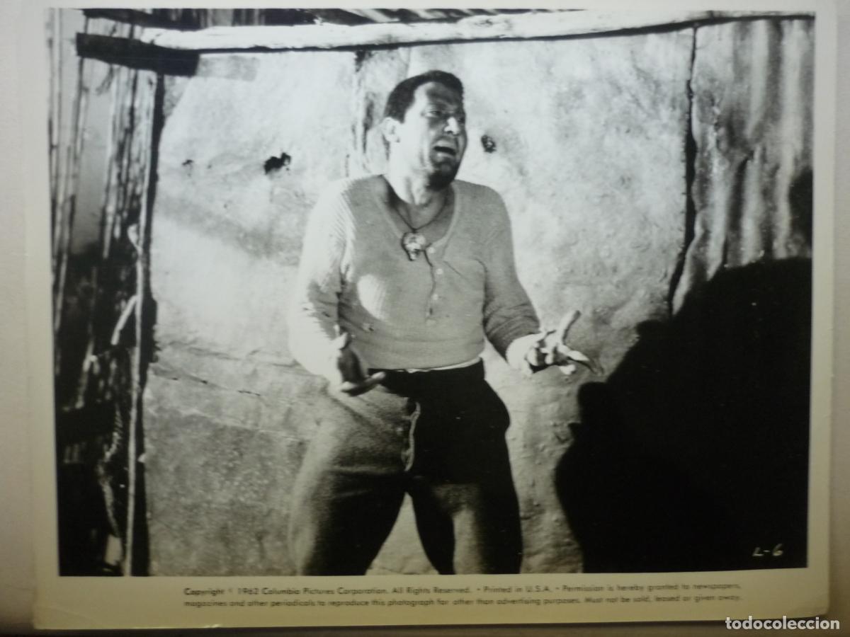 Cine: alberto sordi - foto original b/n - film scene columbia pictures