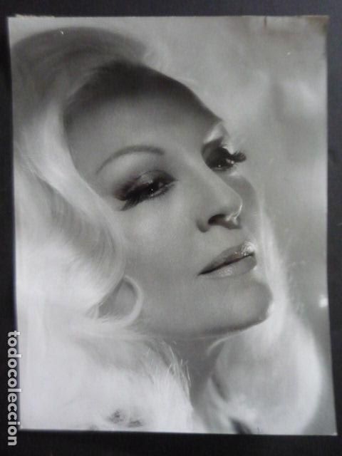 Cine: MERCEDES VECINO ACTRIZ ANTIGUA FOTOGRAFIA ORIGINAL CON FIRMA AUTOGRAFA 24 X 18 CM