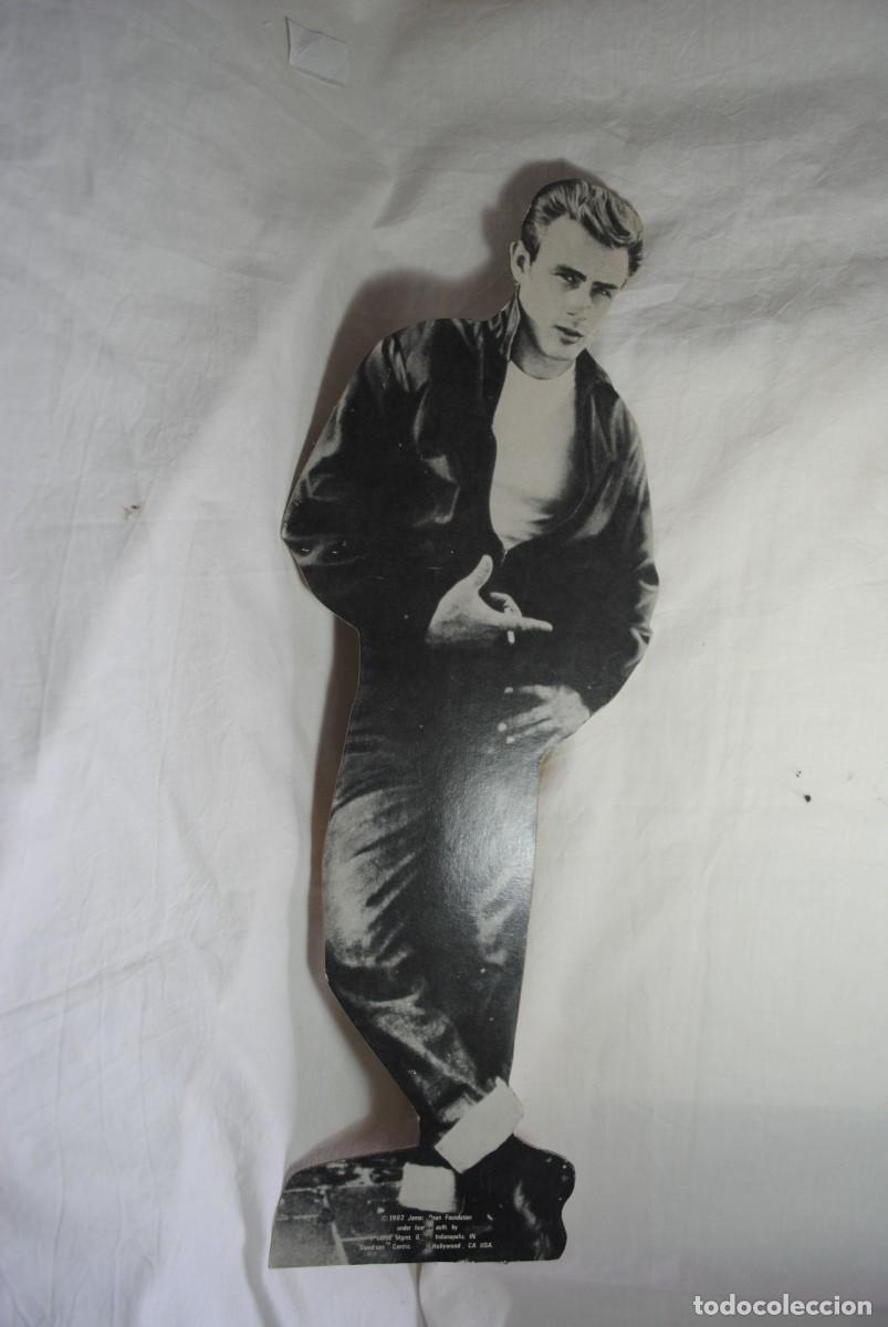 Cine: JAMES DEAN , FOTO TROQUELADA EN CARTON .