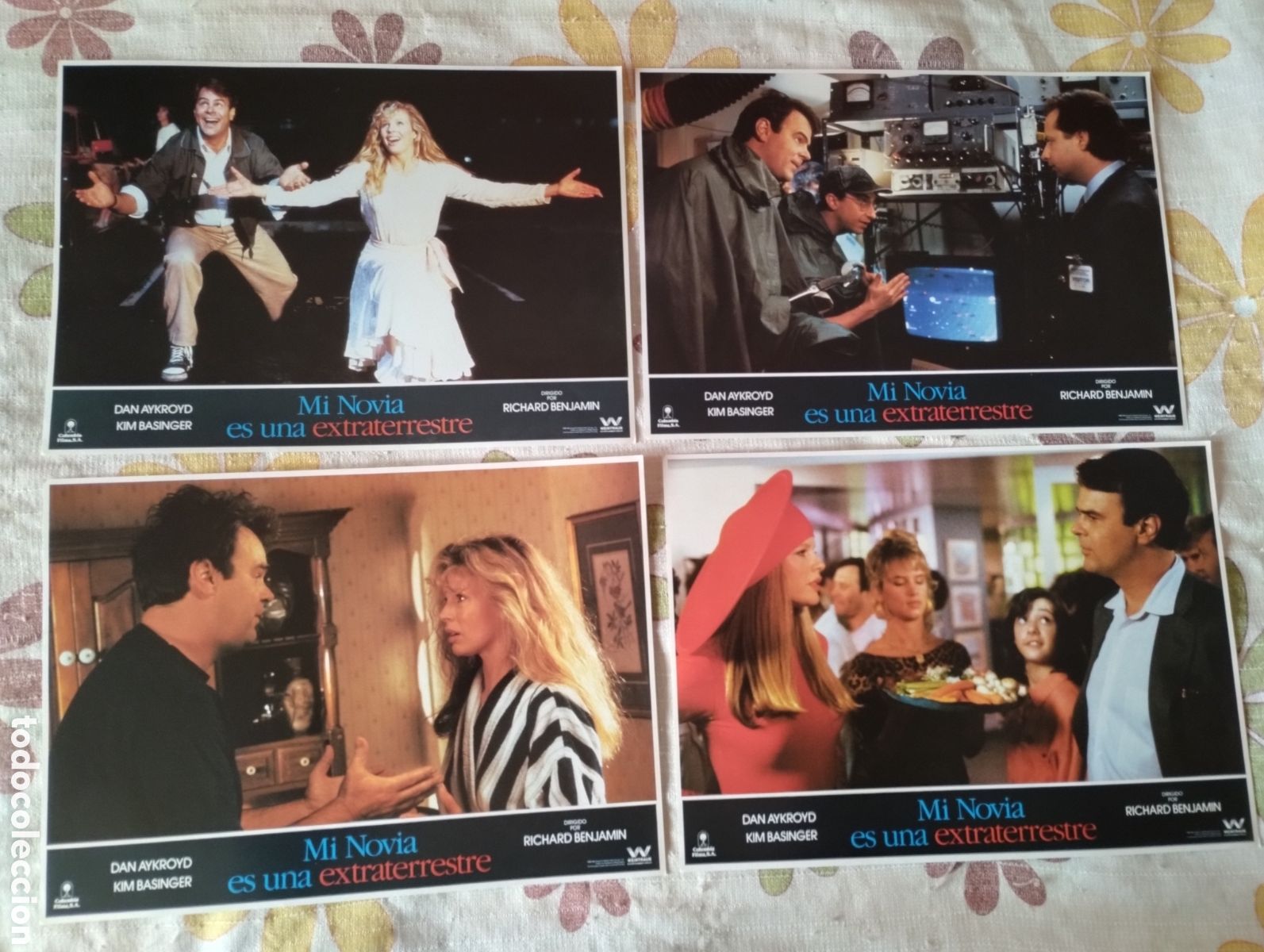 Cinema: 8 FOTOCROMOS - MI NOVIA ES UNA EXTRATERRESTRE - SET COMPLETO - KIM BASSINGER
