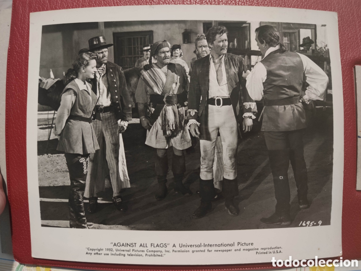 Kino: Foto - Against All Flags - La isla de los corsarios - Errol Flynn - Original de distribuidora