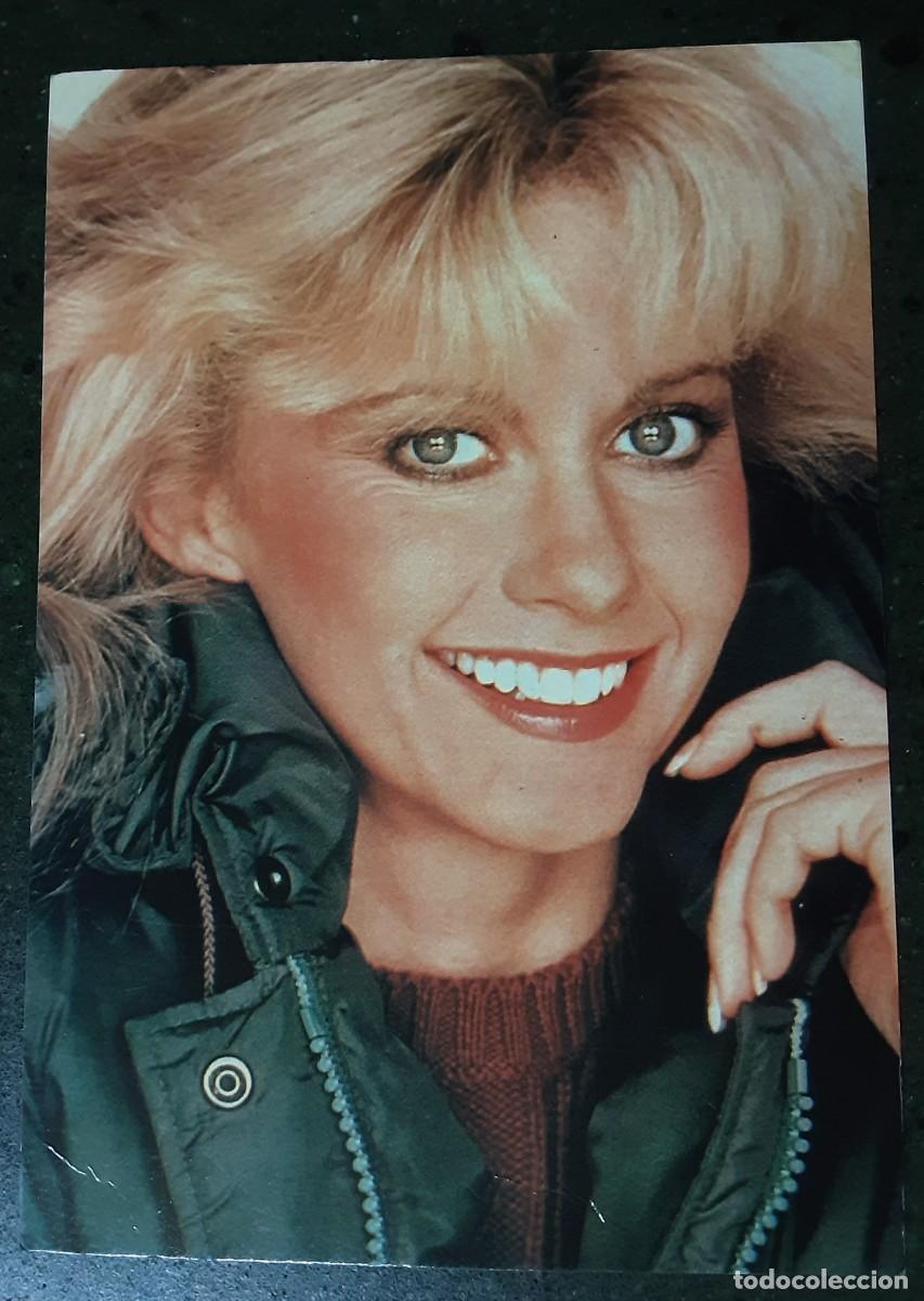 Cine: OLIVIA NEWTON-JOHN, POSTAL FRANCESA.