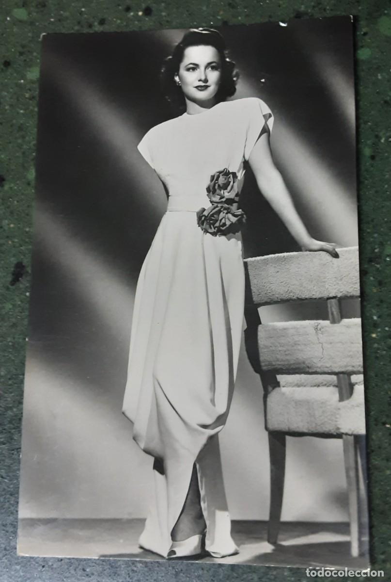 Cine: OLIVIA DE HAVILLAND, ARTISTA UNIVERSAL, TARJETA POSTAL.